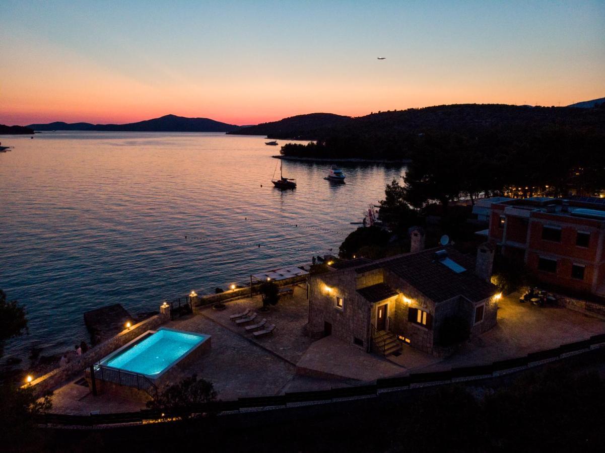 Villa Rudini With Heated Pool Округ-Горній Екстер'єр фото